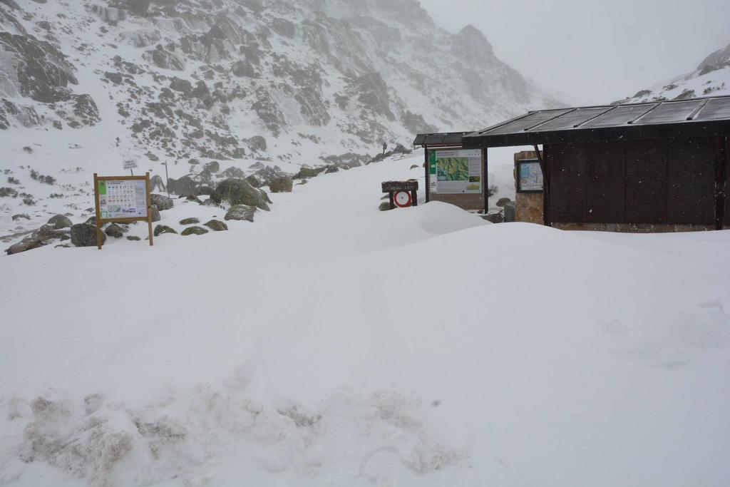 Gasthaus La Pasailla De Gredos Navacepeda de Tormes Exterior foto